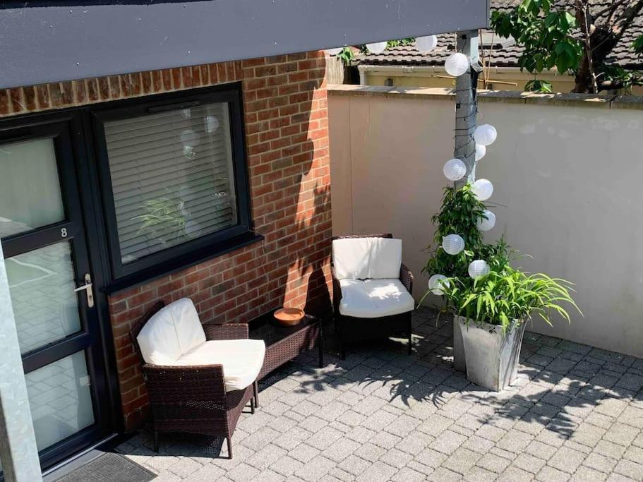 Bournemouth Nr Town Beach Train Coach Shops Lovely Entire Apartment Allows Quiet Good Dogs Екстер'єр фото